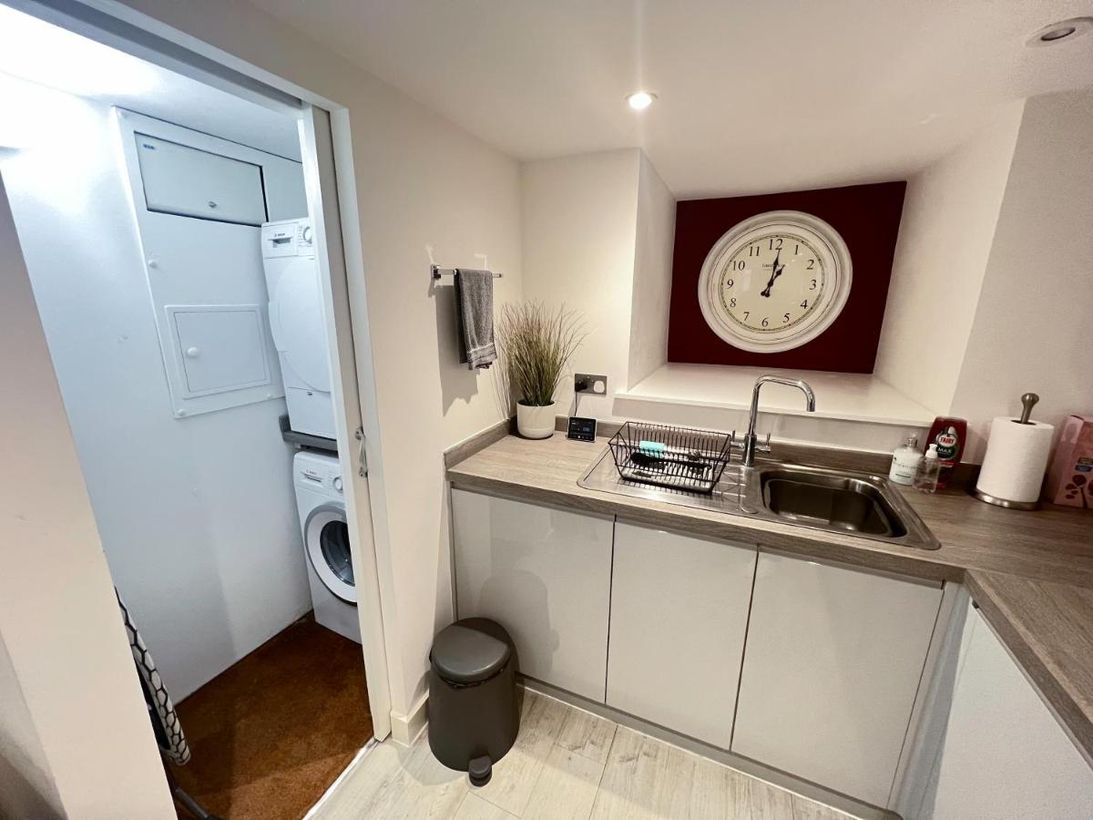 The Snap Pad Boutique Apartment Royal Tunbridge Wells Εξωτερικό φωτογραφία